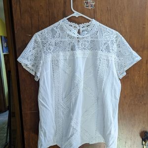White short sleeved blouse with lace